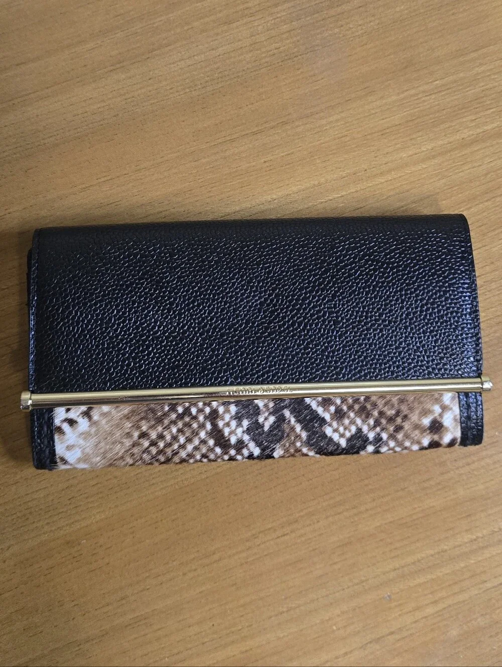 henri bendel gorgeous wallet
